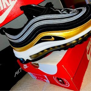 Nike air max